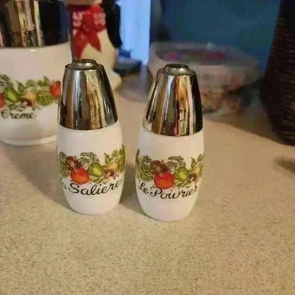 Le Poivre & Le Sel White Ceramic Salt and Pepper Shakers with Fruit Motif - Picture 2 of 6